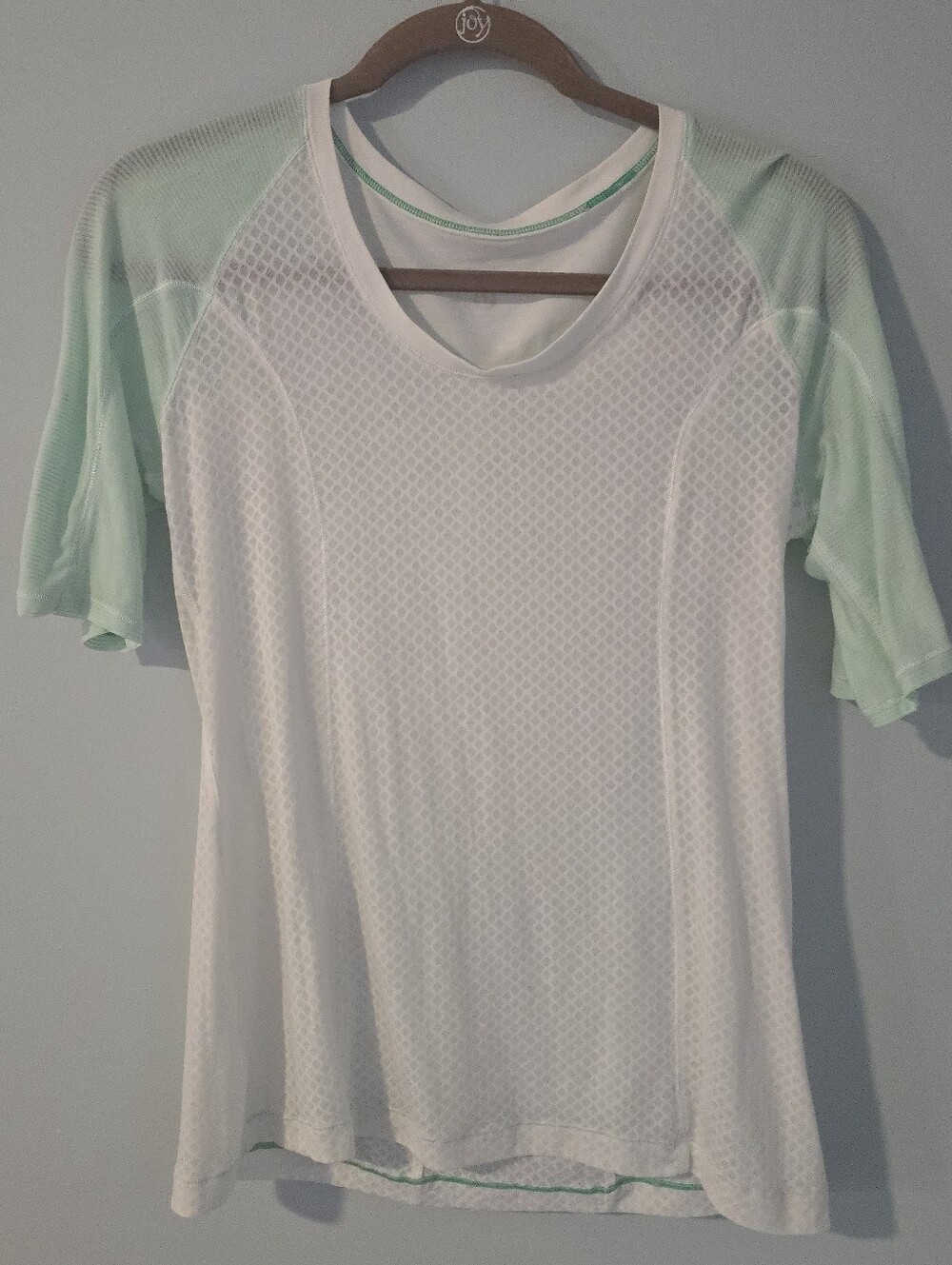 Best for size 8-10 Rare Lululemon athletica Top with 3/4 Mint Green Sleeves